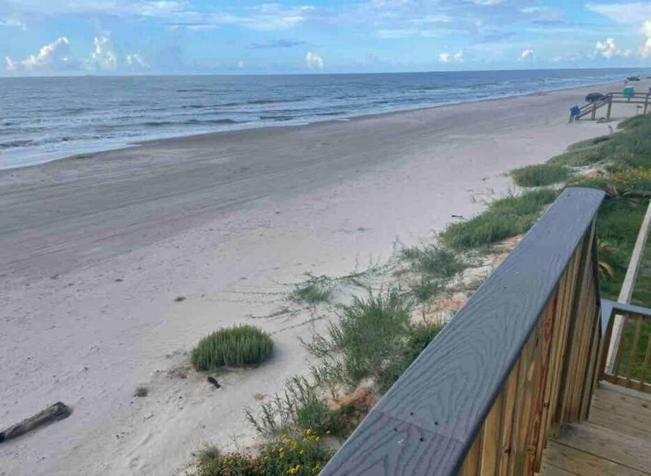 Surfside Beachfront Luxe Buitenkant foto